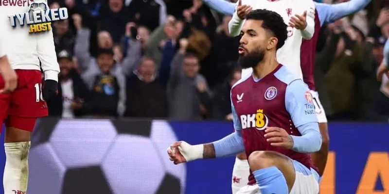 Douglas Luiz là lựa chọn tối ưu thời điểm hiện tại