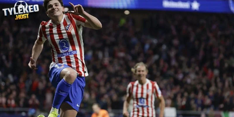 Vai trò chiến thuật càng rõ nét